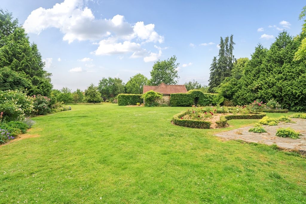 Additional image 32 of 5 bed detached house to rentHighmoor Cross, Henley-On-Thames RG9