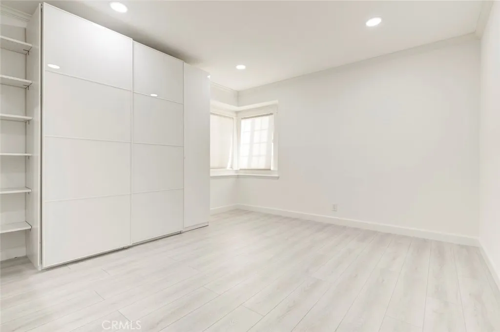 Additional image 32 of 3041 Alabama St, La Crescenta, CA 91214