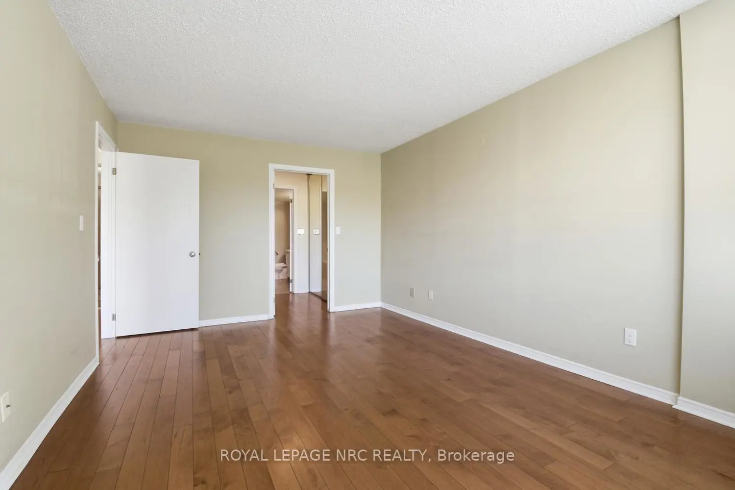 Additional image 7 of 3 Towering Hts Boulevard 102