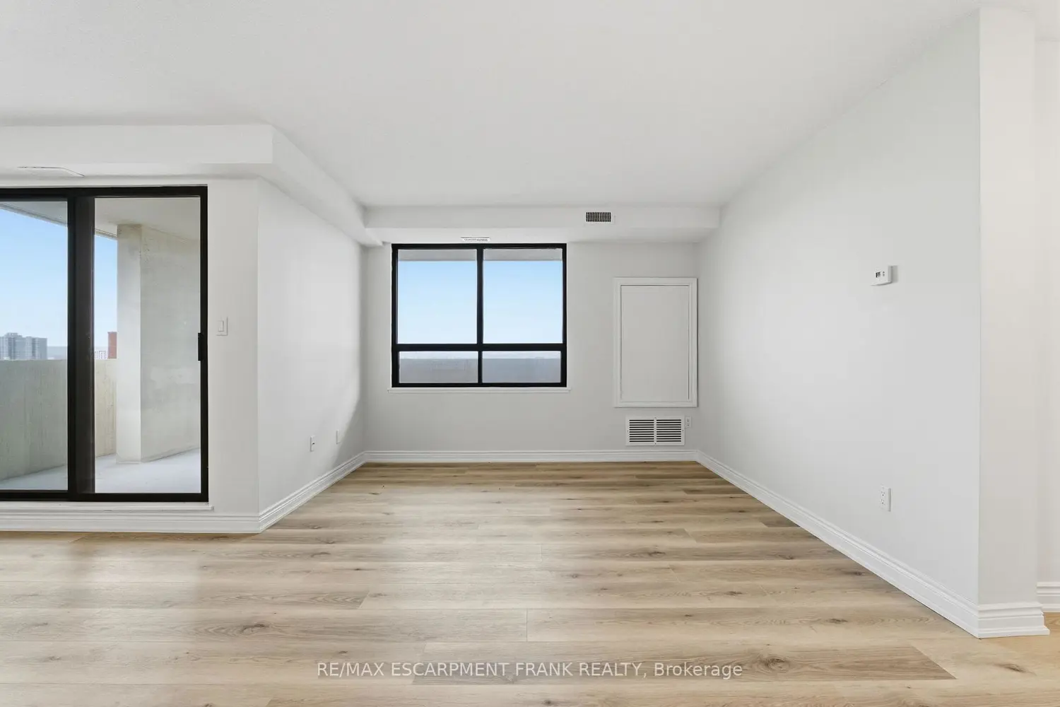 Additional image 6 of 432 Main Street 902