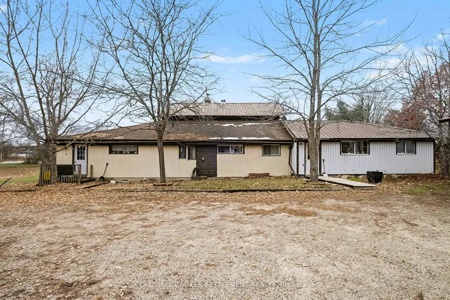 1092 Rideau Ferry Road photo 4