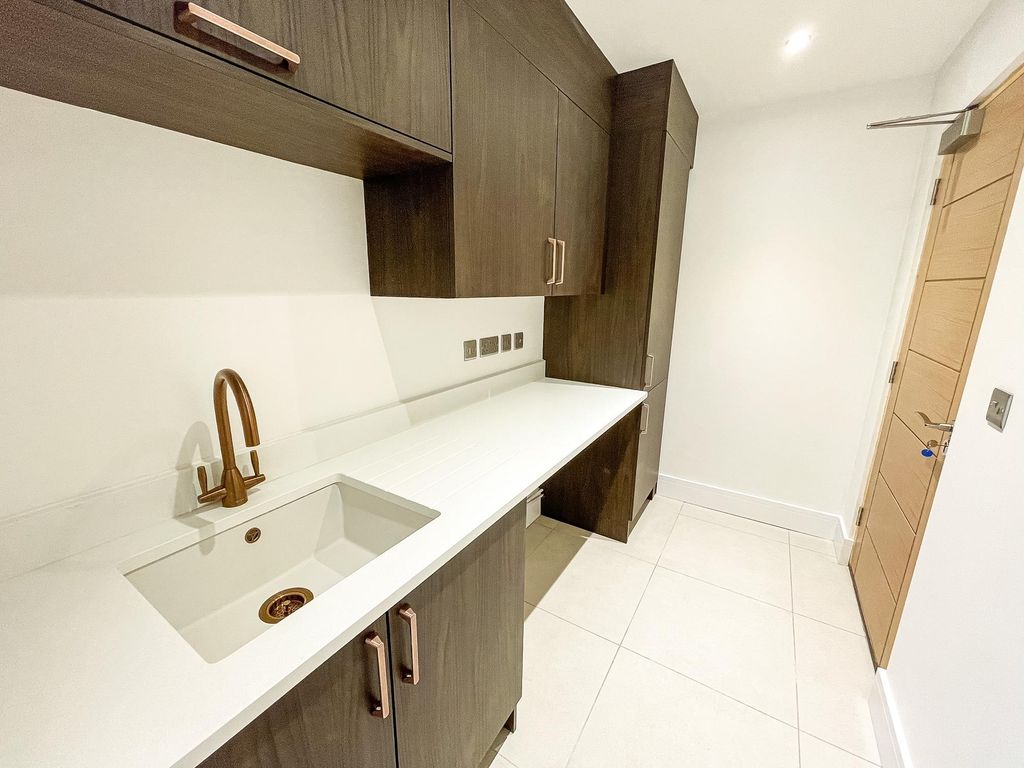 Additional image 9 of 4 bed detached house to rentWath Lane, South Hykeham, Lincoln LN6