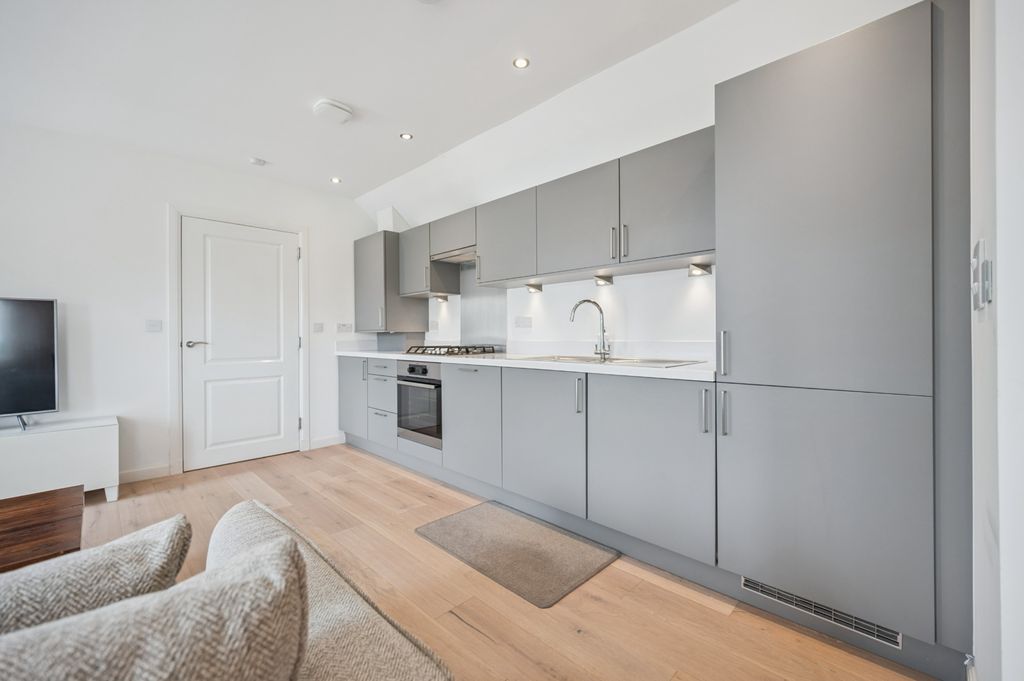 Additional image 5 of 2 bed detached house to rentCoulters Crescent, Carmunnock, Glasgow G76