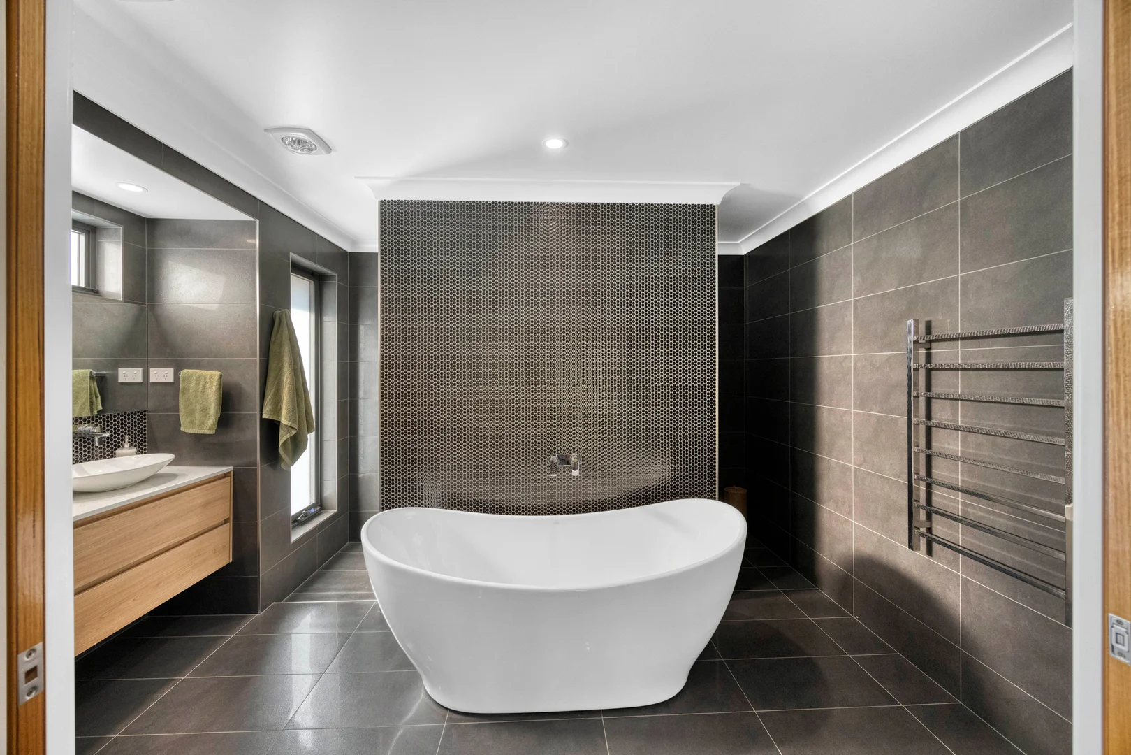 Additional image 9 of 92 Lakeside Circuit, Dubbo NSW 2830