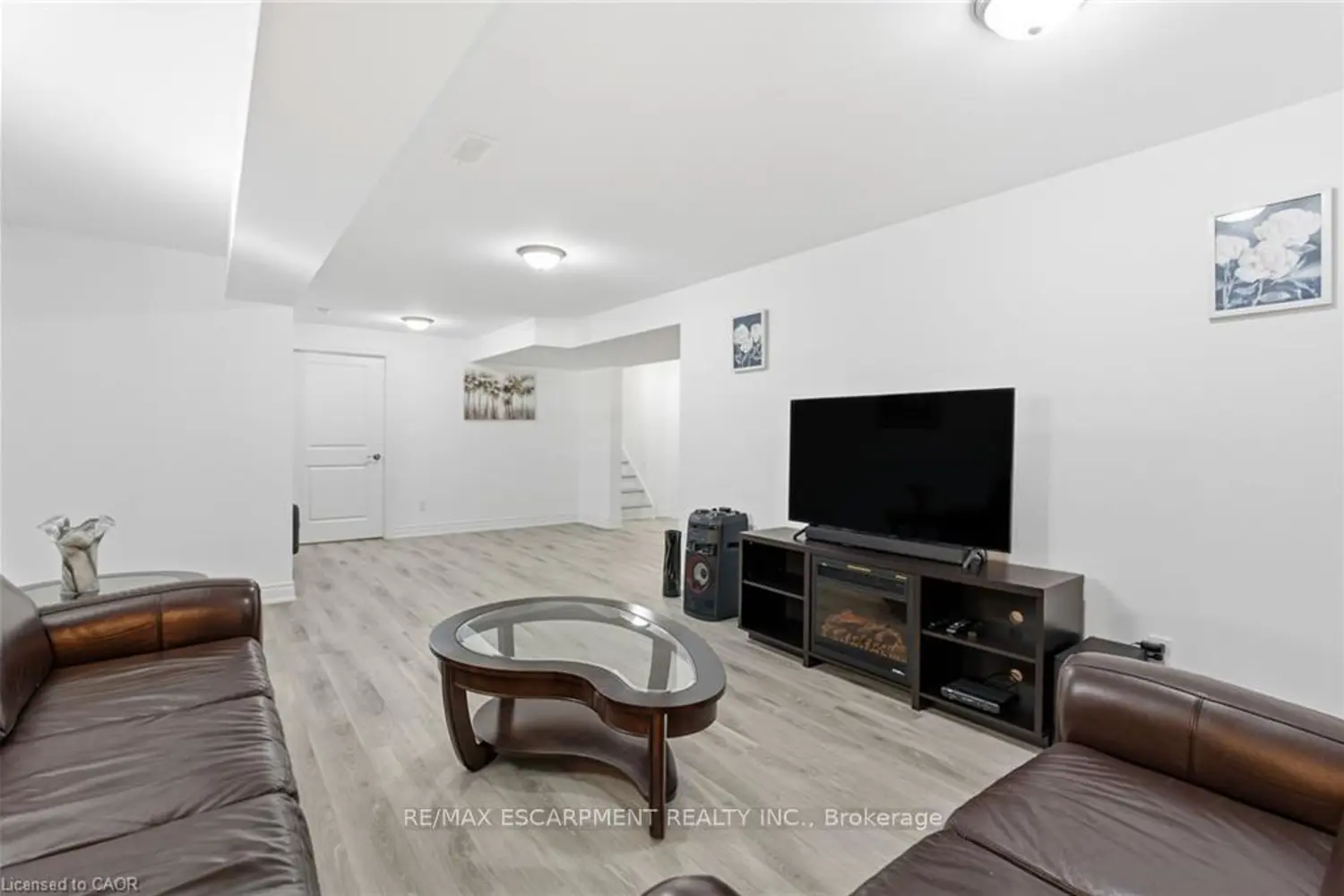 Additional image 17 of 4 Ellis Avenue