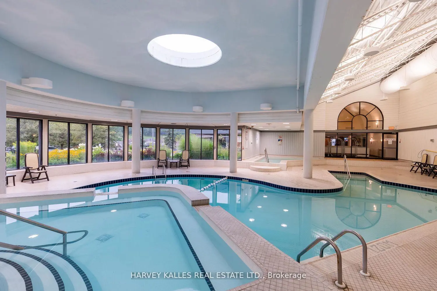 Additional image 11 of 40 Horseshoe Boulevard 416