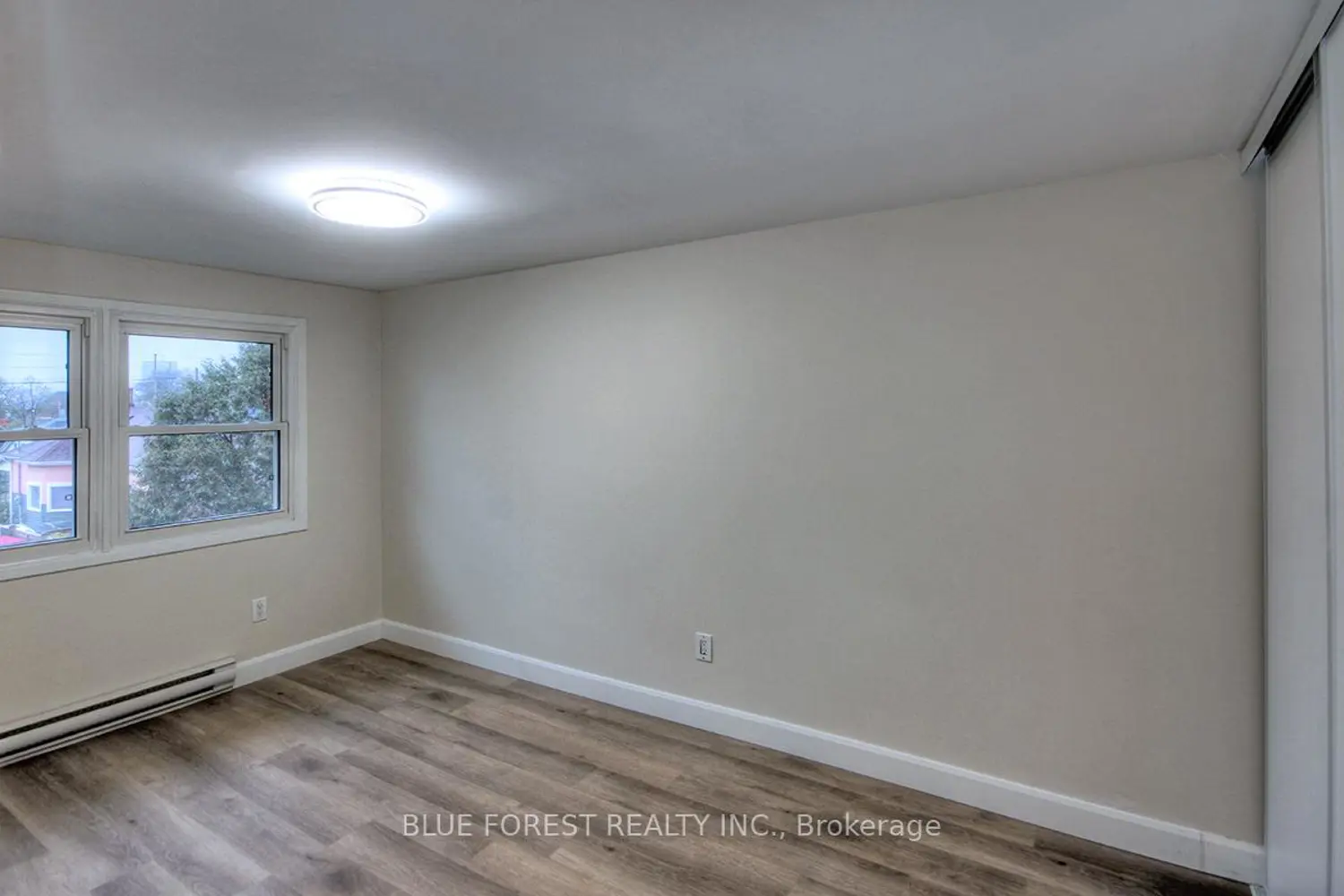 Additional image 13 of 690 Little Grey Street 100