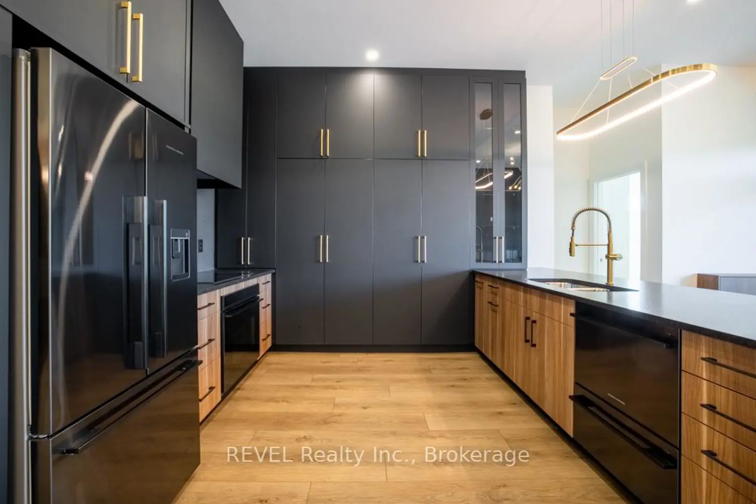 Additional image 5 of 77 Yates Street 405