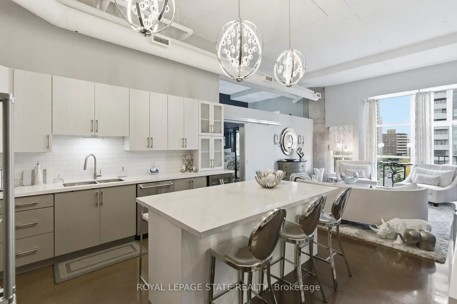 Additional image 3 of 66 Bay Street Ph10