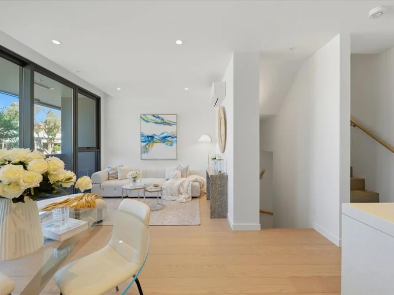 Additional image 8 of 76 Albert Street, Seddon VIC 3011