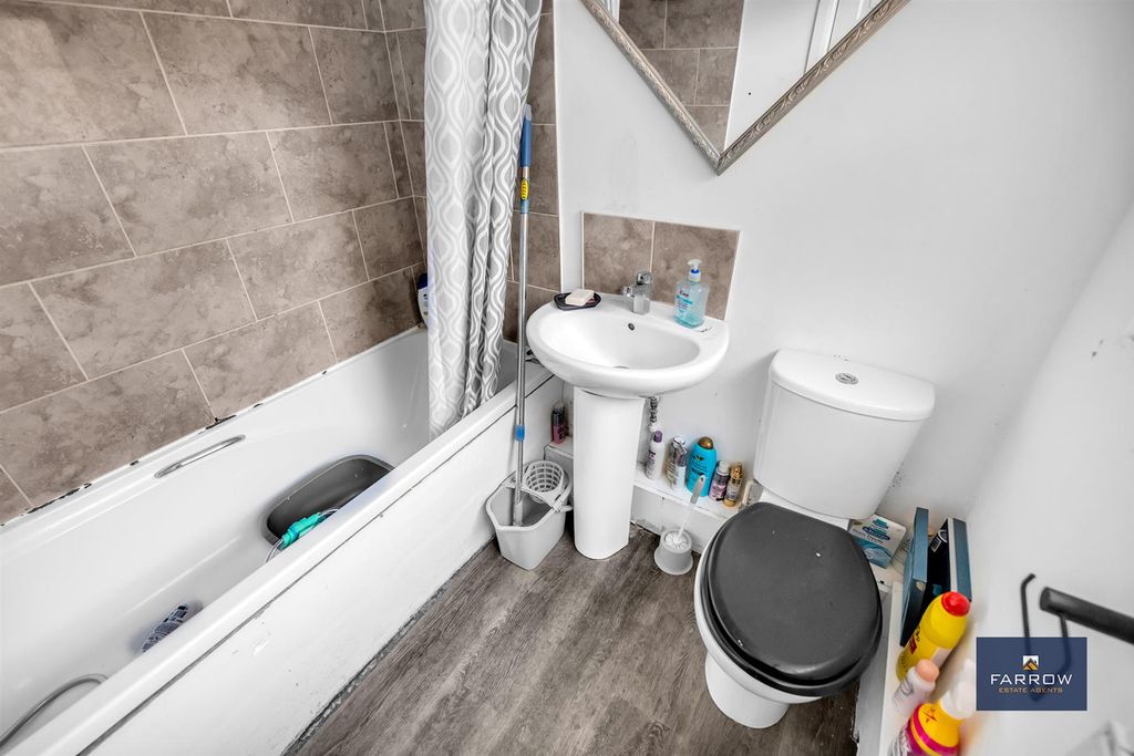 Additional image 9 of 3 bed terraced house to rentRipon Street, Grimsby DN31