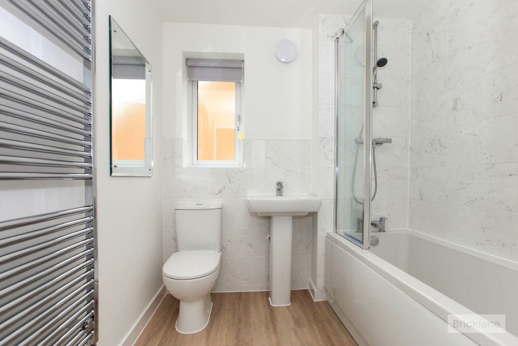 Additional image 5 of 3 bed semi-detached house to rentStonemason Way, Peterborough PE4