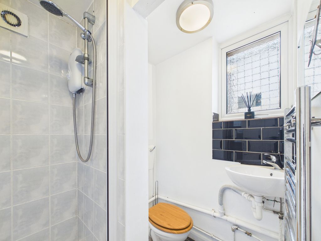 Additional image 14 of 5 bed shared accommodation to rentCheltenham Place, Mutley PL4