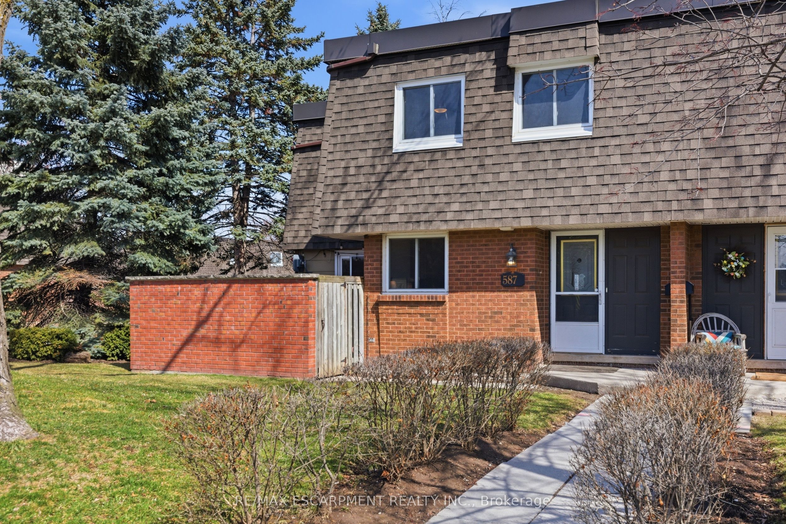 Additional image 2 of 587 Timber Lane, Burlington, ON, L7L 4B1
