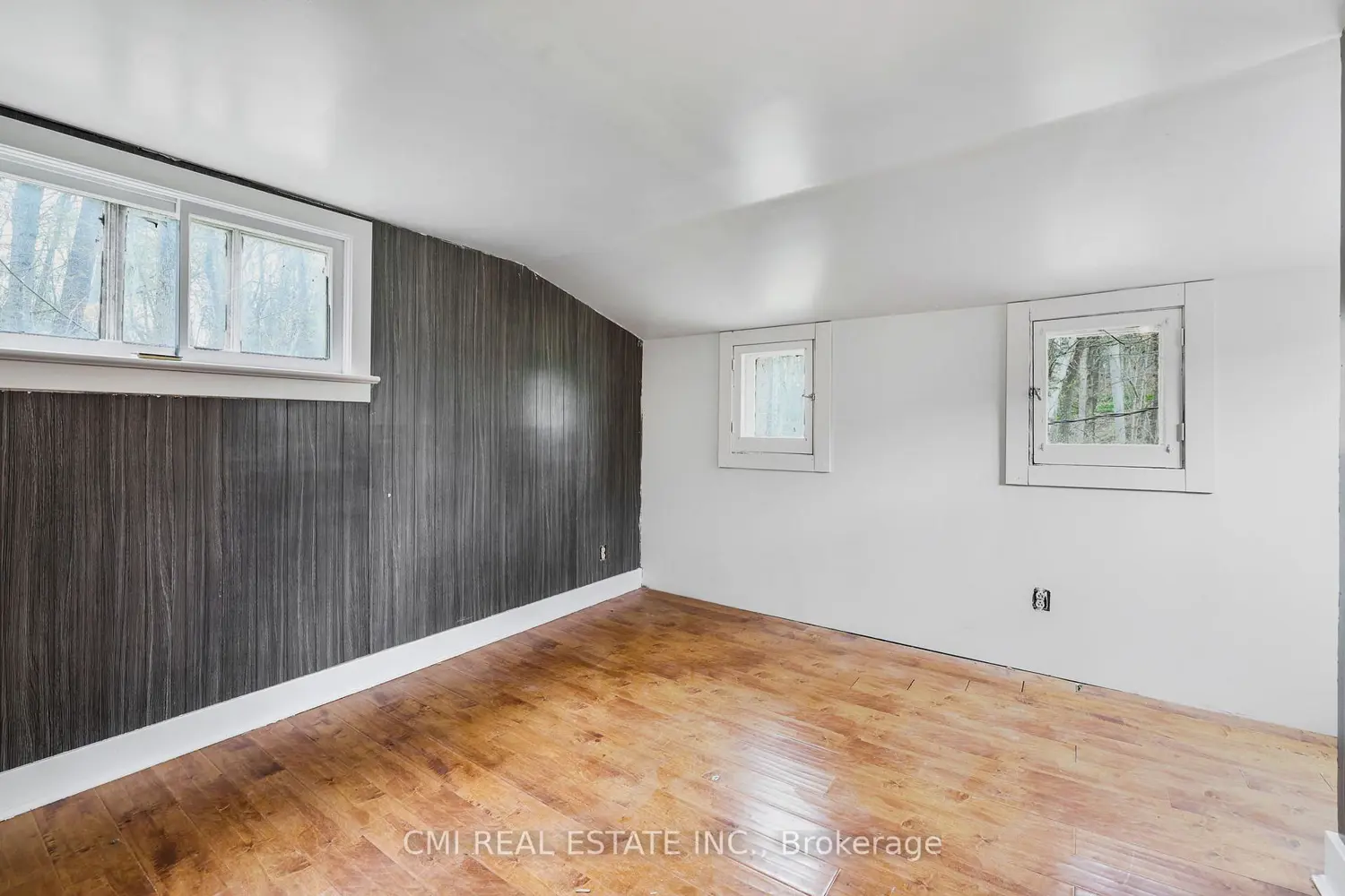 Additional image 10 of 436 Old Mill Road