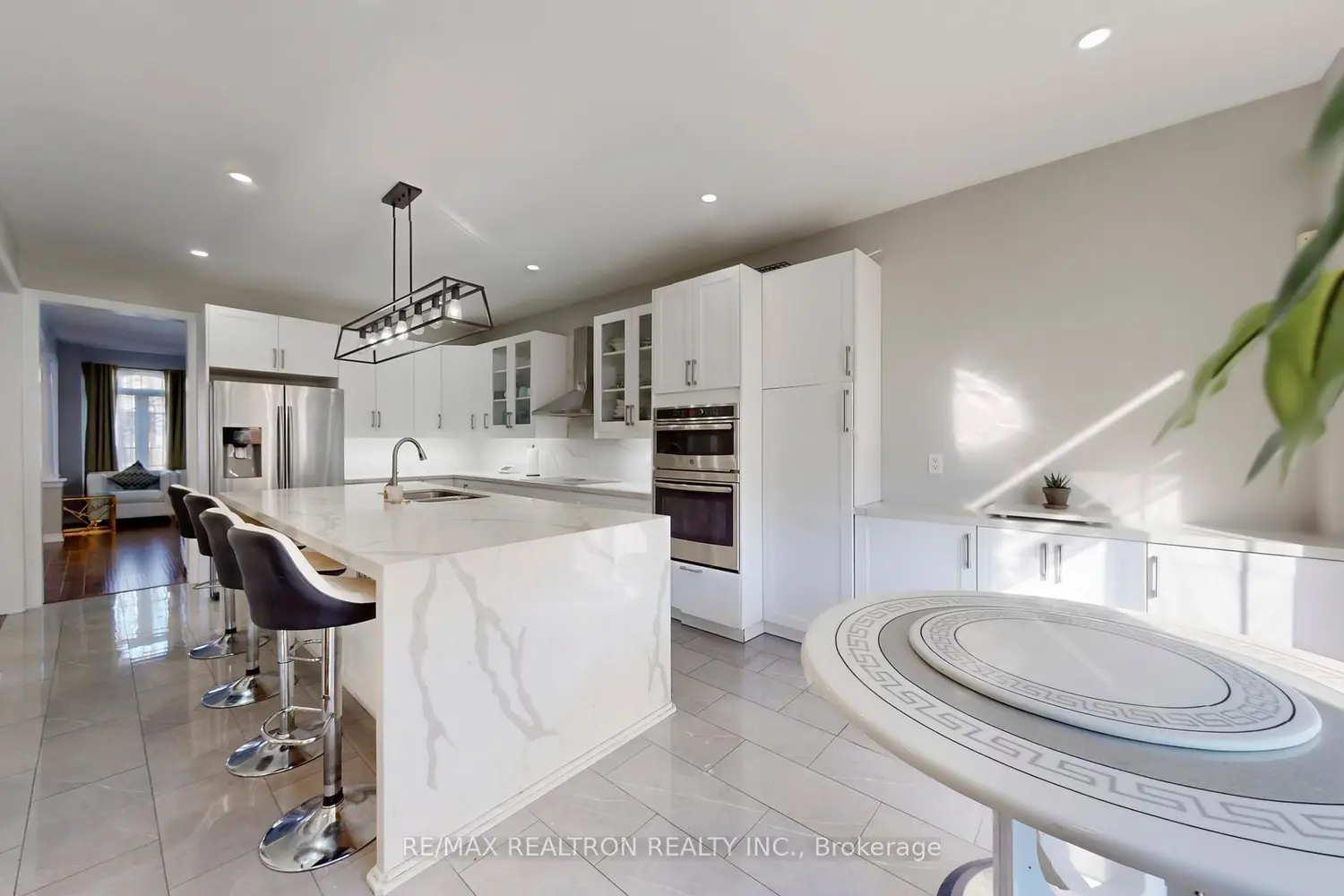 Additional image 8 of 145 Stonechurch Crescent