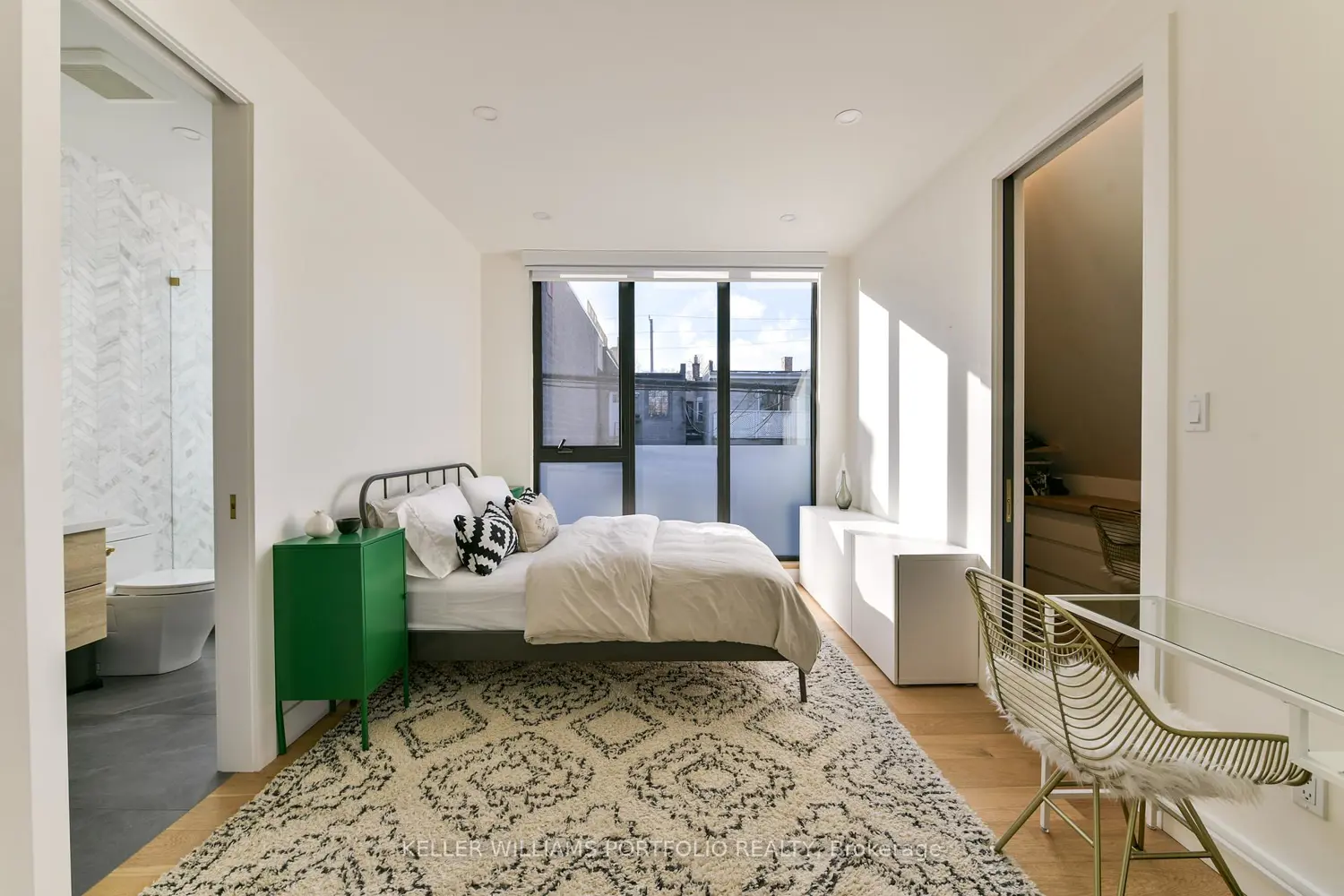 Additional image 16 of 229 Manor Road