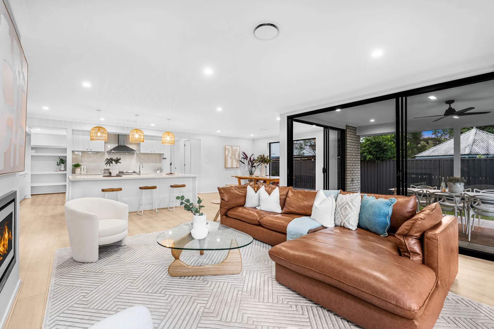 Additional image 6 of 54 Regent Street, Wynnum West QLD 4178