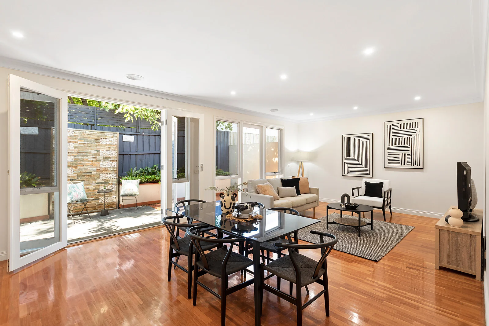 Additional image 2 of 139B Kooyong Road, Caulfield North VIC 3161