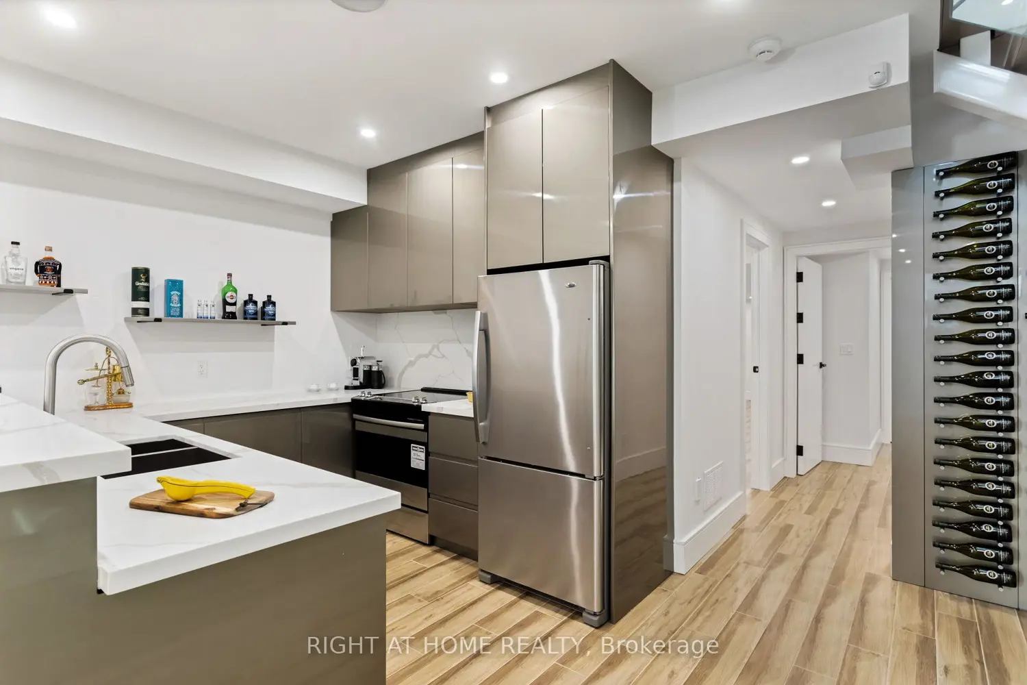 Additional image 15 of 40 Sixth Street