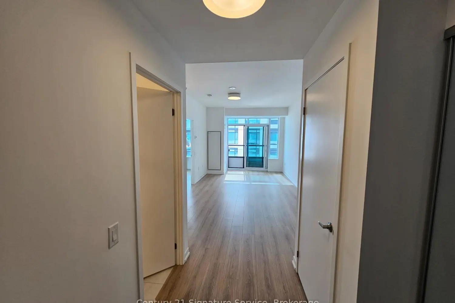 Additional image 6 of 2485 Eglinton Avenue 504