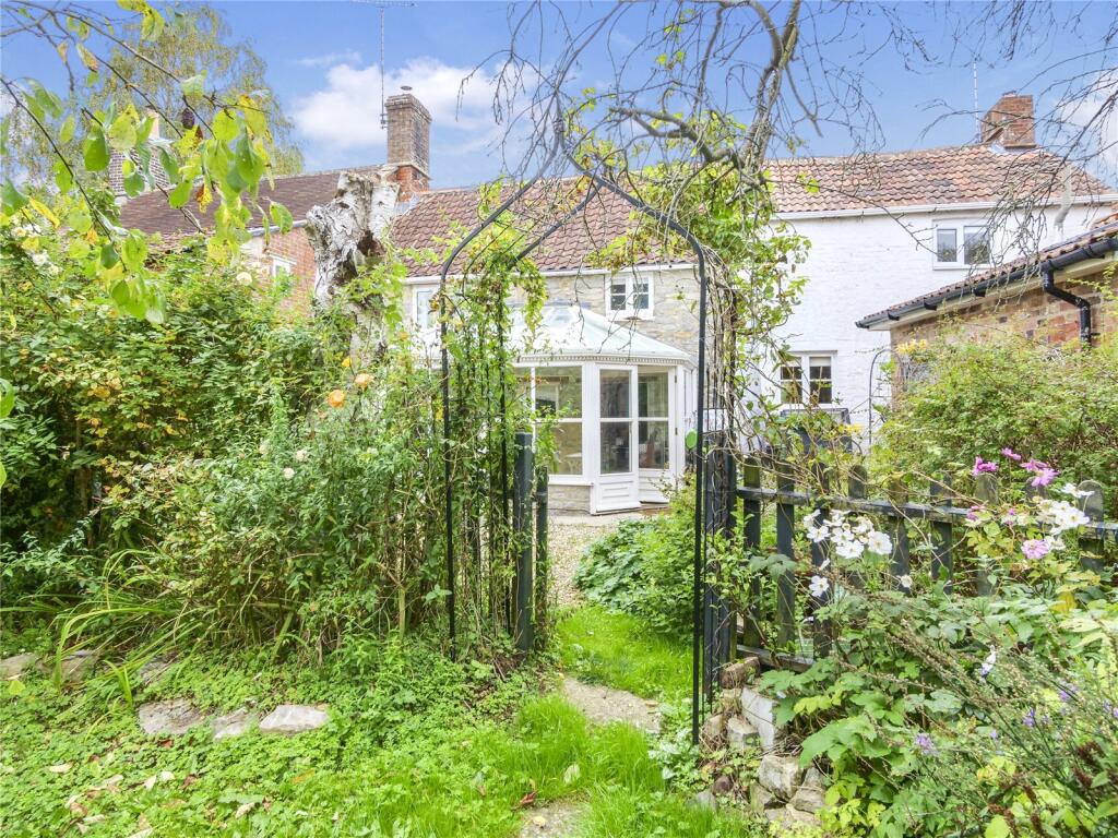 Additional image 23 of Green Cottage – A Charming Double Fronted Cottage in the Heart of Ditcheat