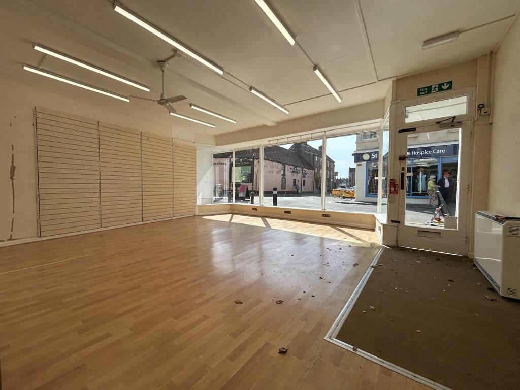 房产图片 10 - 高街, 威尔斯, 萨默塞特, BA5 2AJ