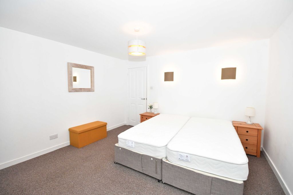 Additional image 5 of 4 bed semi-detached house to rentPark Street, Nairn IV12