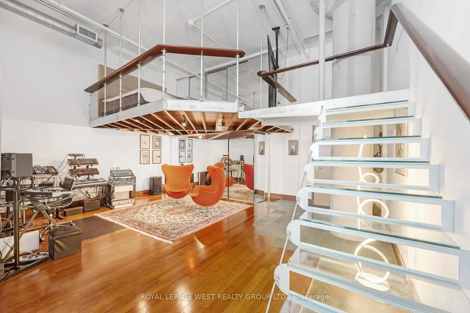 Additional image 10 of 90 Sumach Street #416