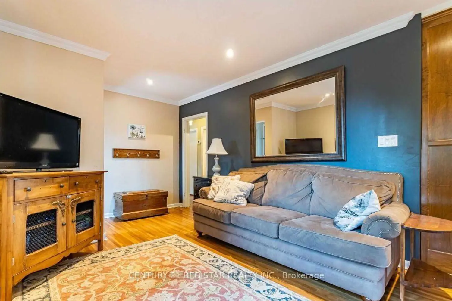 Additional image 10 of 550 Fourth Line