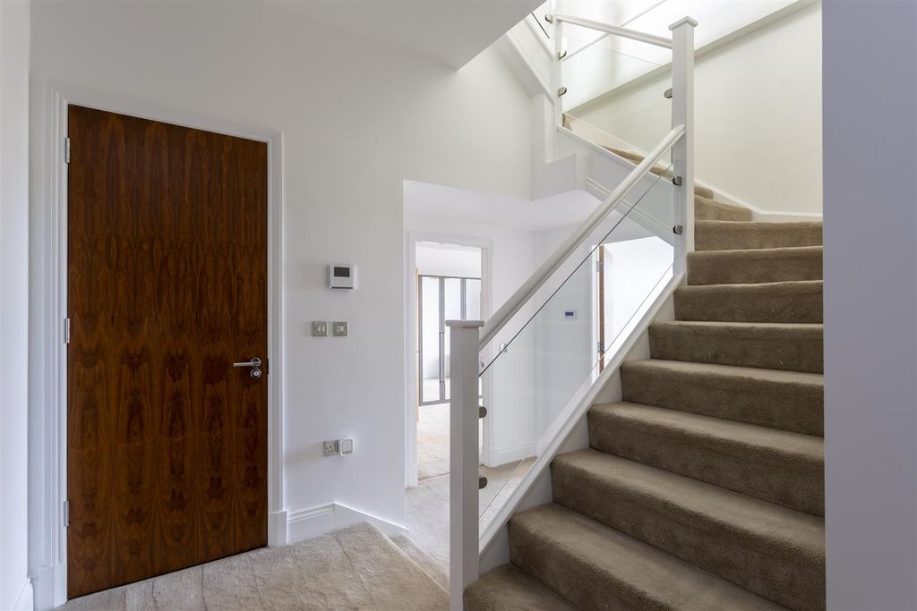 Additional image 19 of 3 bed flat to rentThe Residence, Bishopthorpe Road, York YO23