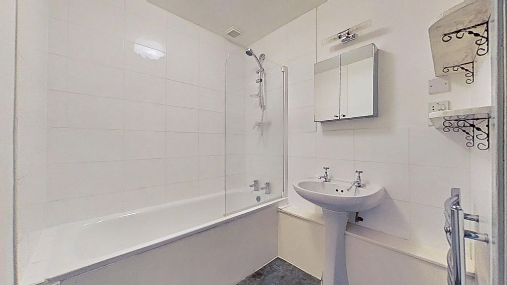 Additional image 18 of 2 bed detached house to rentGladstone Terrace, Edinburgh, Midlothian EH9