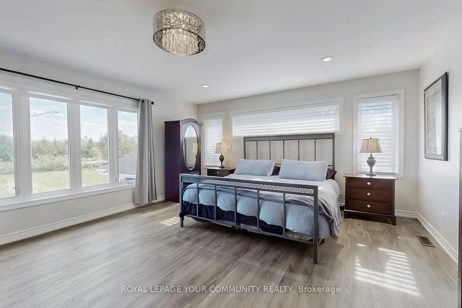 Additional image 4 of 1065 20Th Side Road