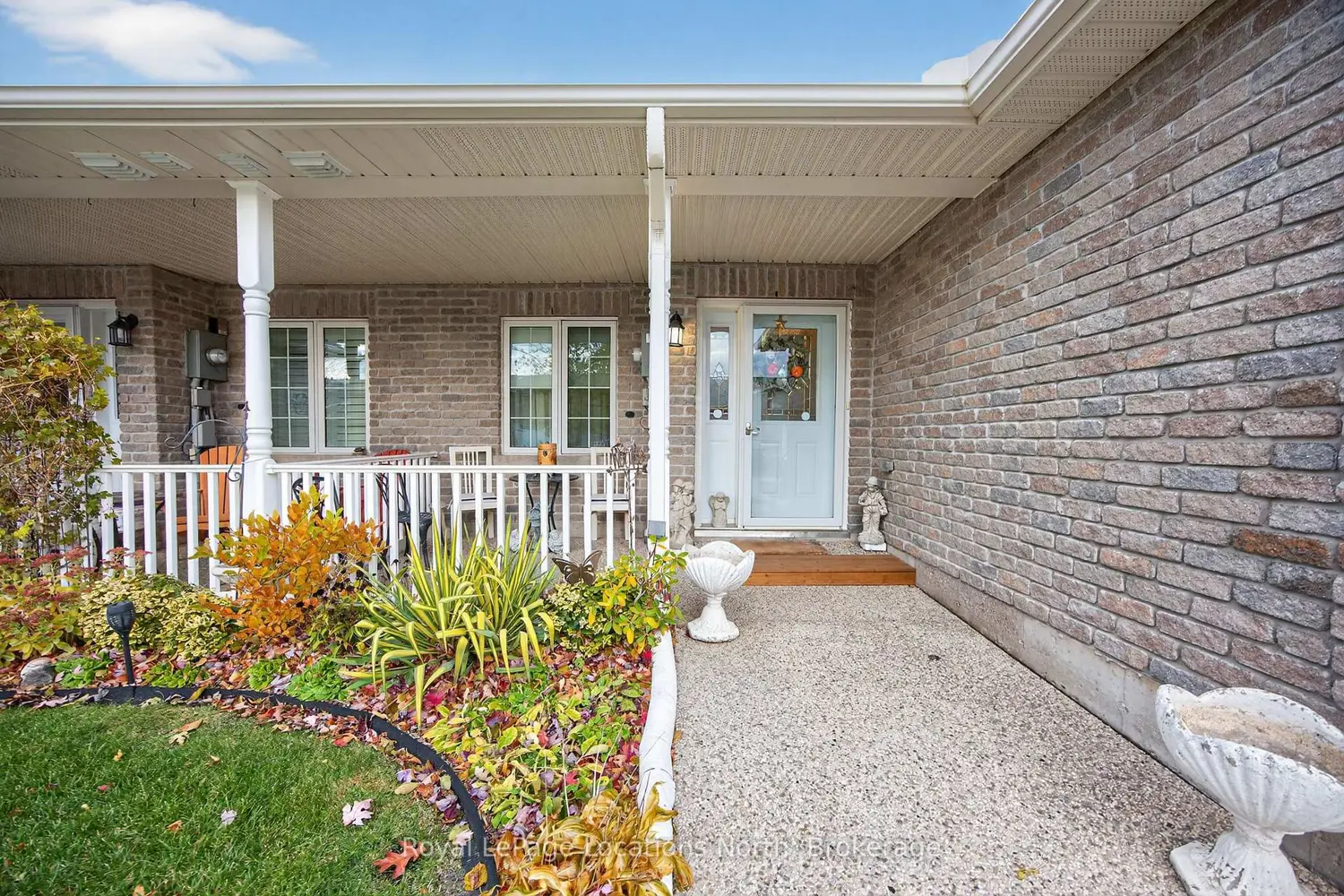 19 Chestnut Lane photo 3