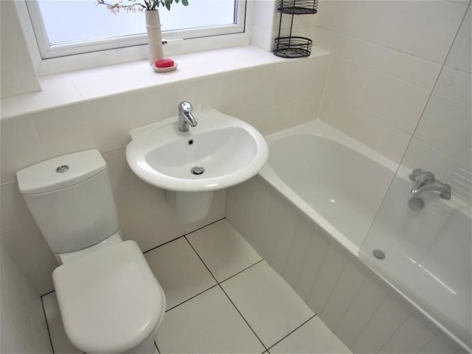 Additional image 15 of 4 bed detached house to rentGilmourton Crescent, Newton Mearns, Glasgow G77