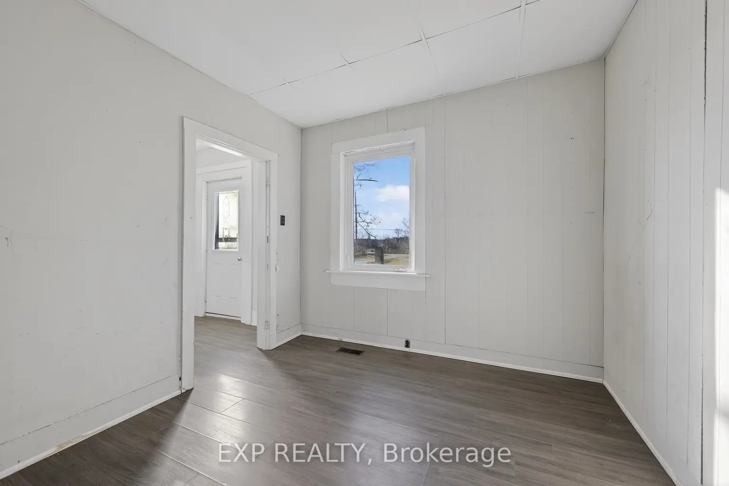 Additional image 14 of 8184 26 Highway