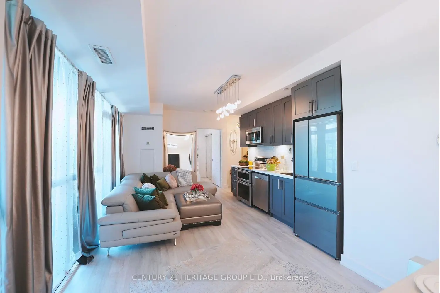 Additional image 11 of 375 Sea Ray Avenue 225