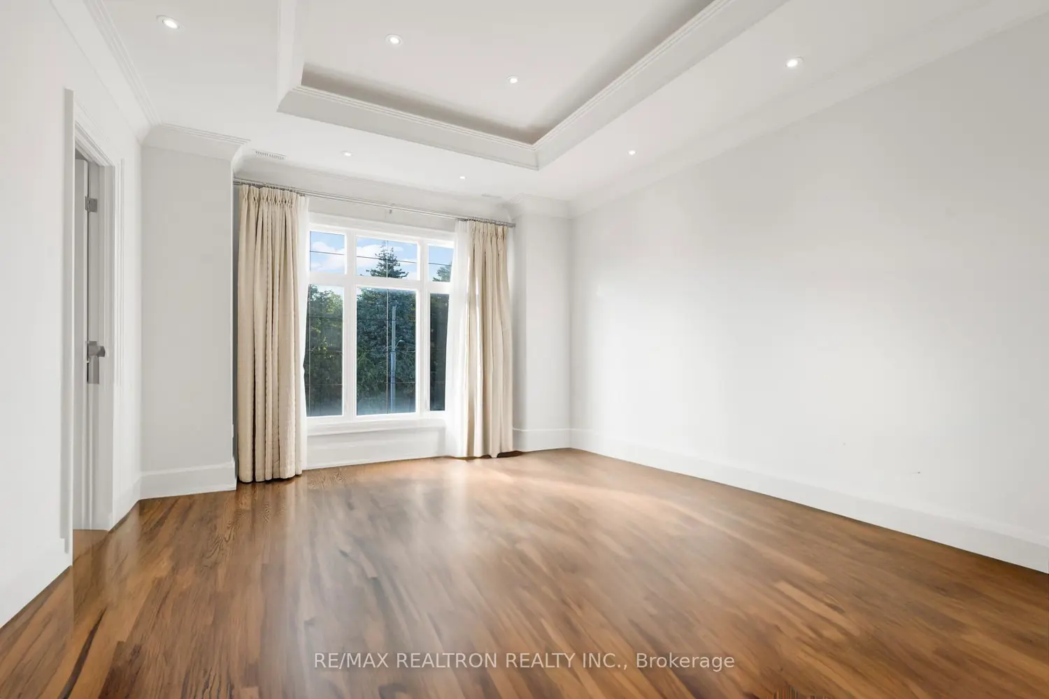 Additional image 13 of 129 Arnold Avenue