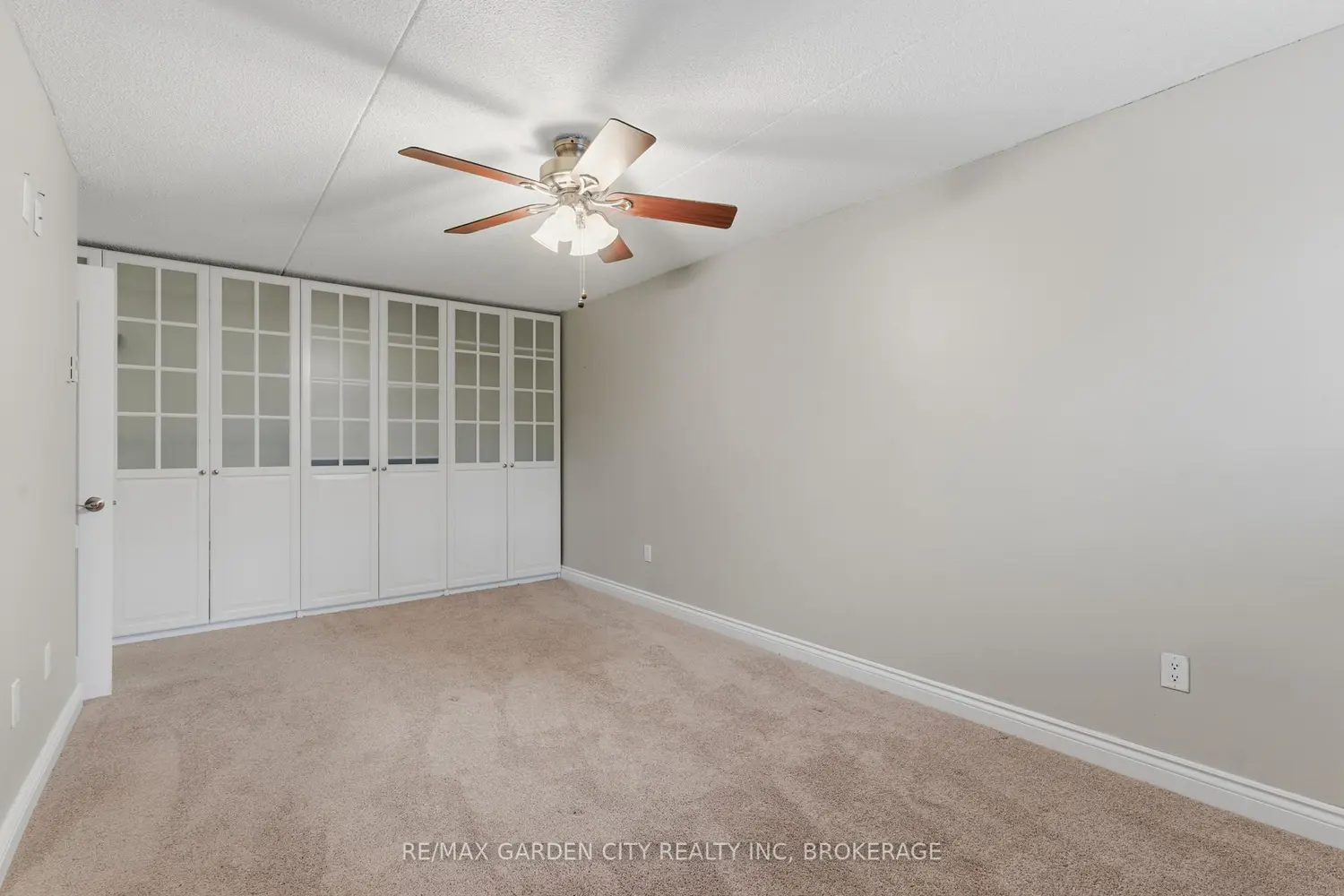 Additional image 3 of 4658 Drummond Road 230