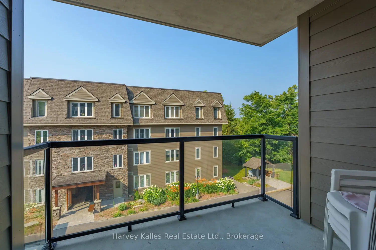 Additional image 8 of 26 Dairy Lane 205