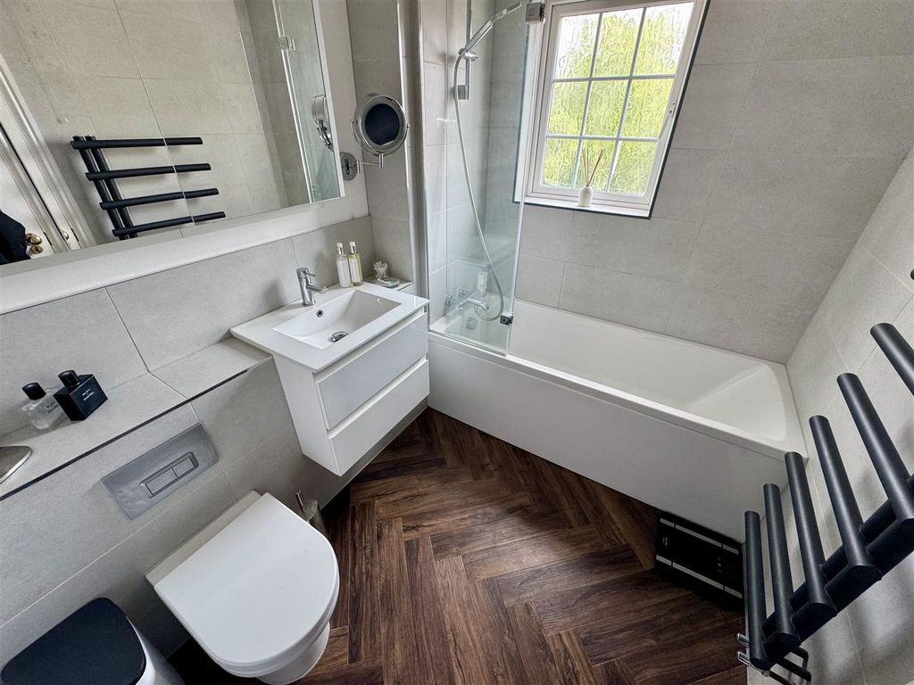 Additional image 10 of 3 bed flat to rentLower Burlington Road, Portishead BS20