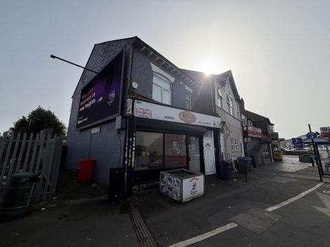 Bearwood Road, Smethwick, West Midlands B66, Studio to rent