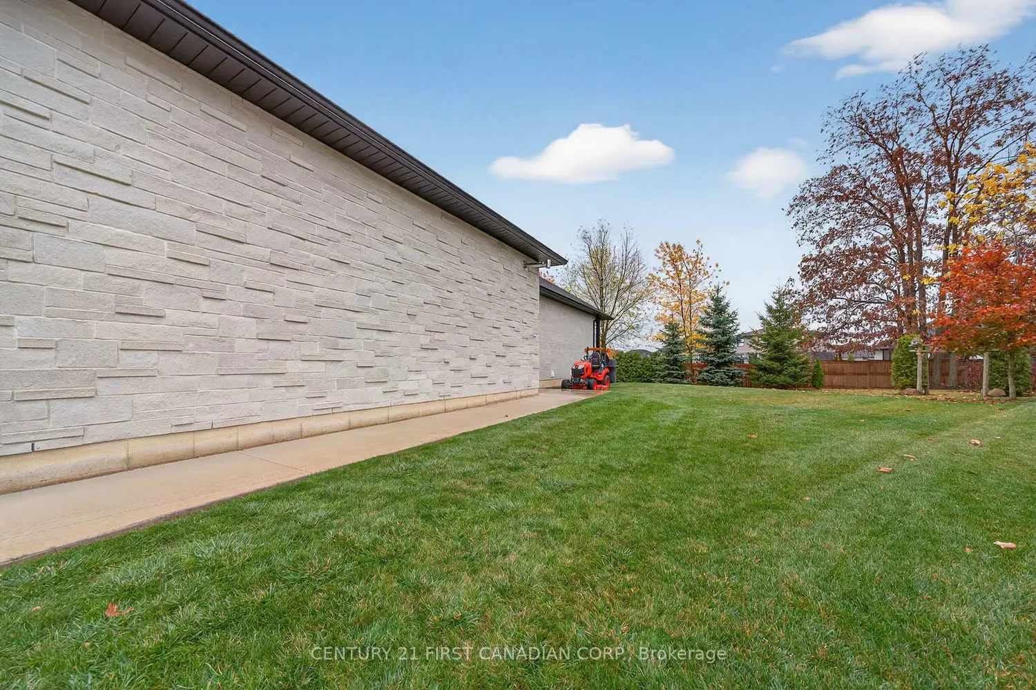 Additional image 20 of 113 Macdonald Street