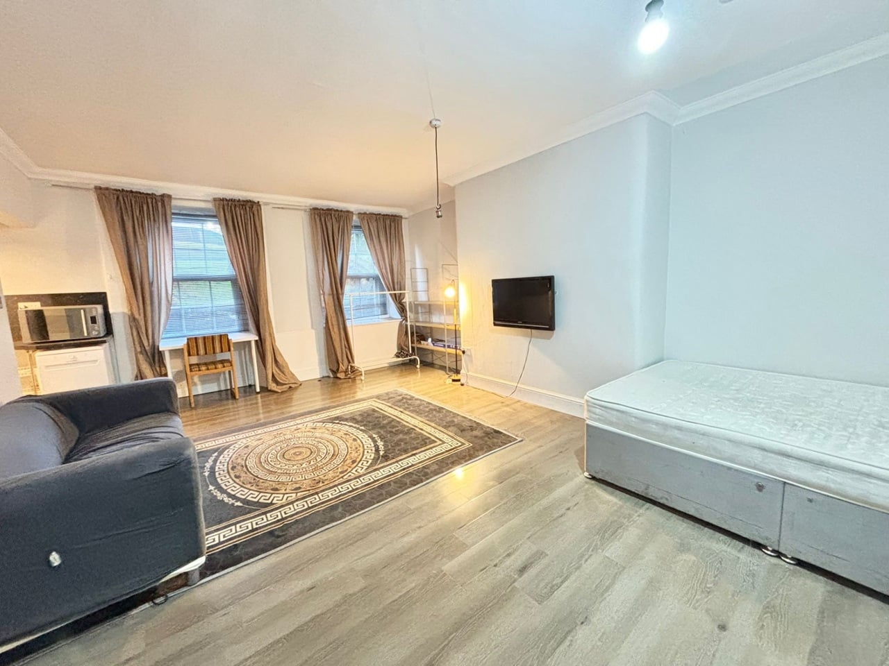 Additional image 6 of 1 Bed Flat, Oakfield Avenue, G12, N1 7GU