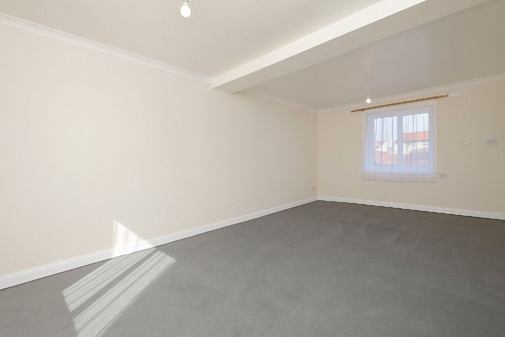 Additional image 3 of 4 bed terraced house to rentBogwood Road, Dalkeith EH22
