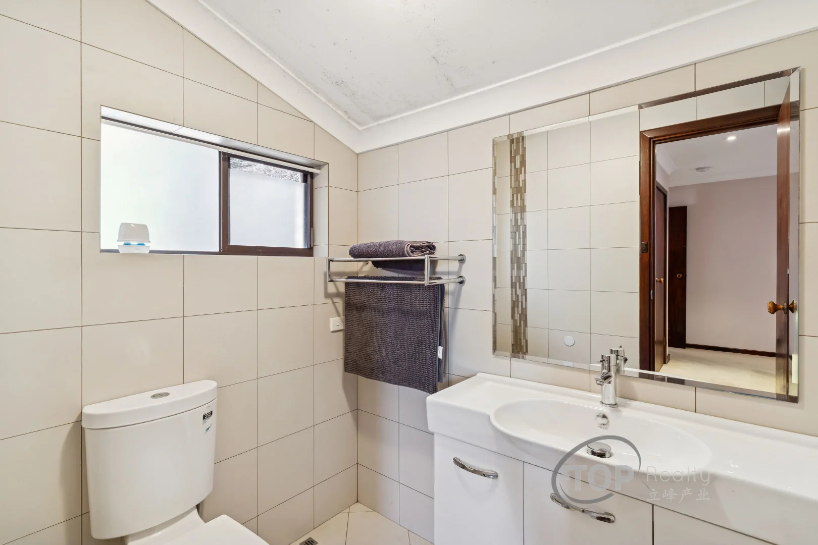 Additional image 18 of 6 Vigors Avenue, Bull Creek WA 6149