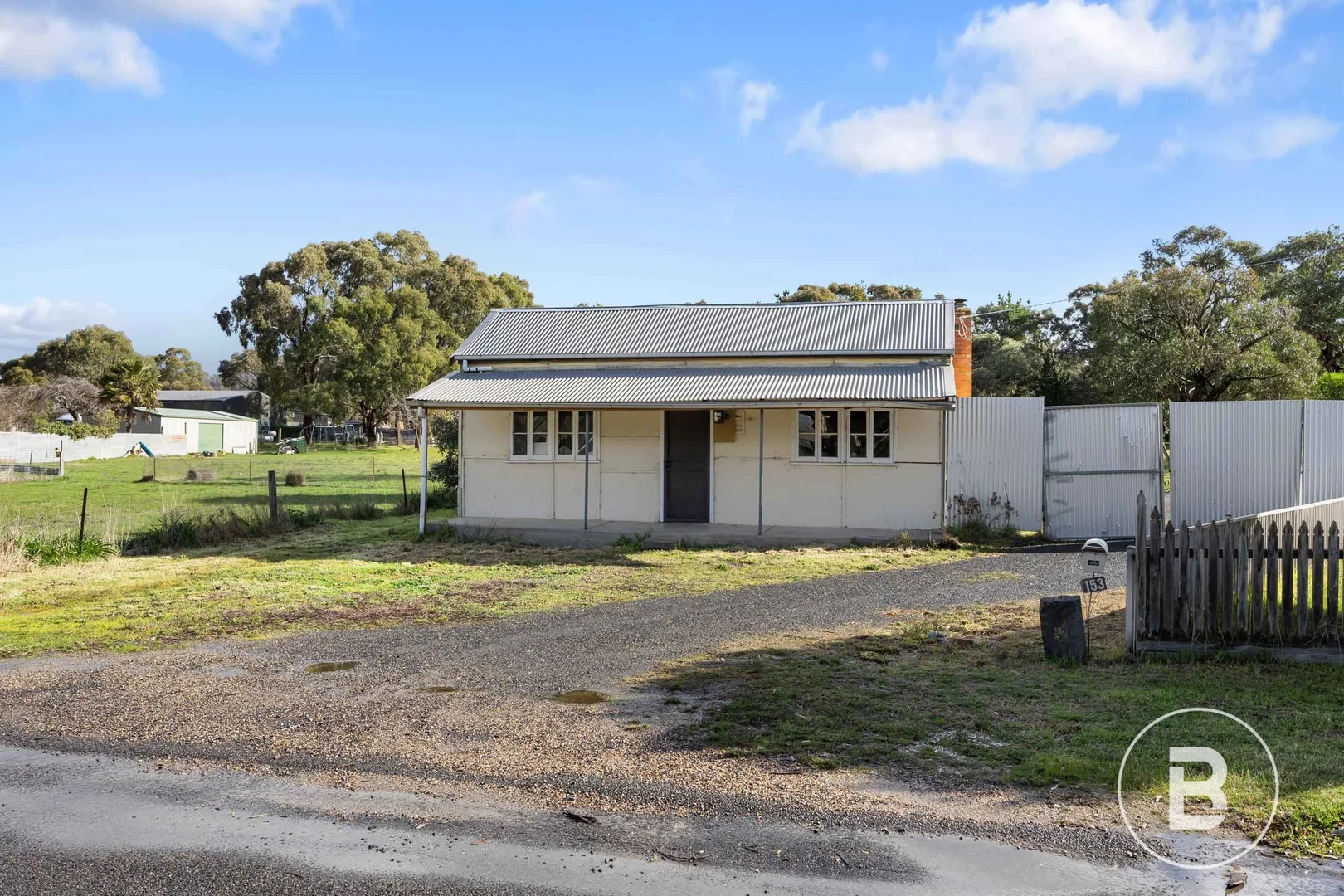 153 Lambert Street, Ararat VIC 3377 photo 2