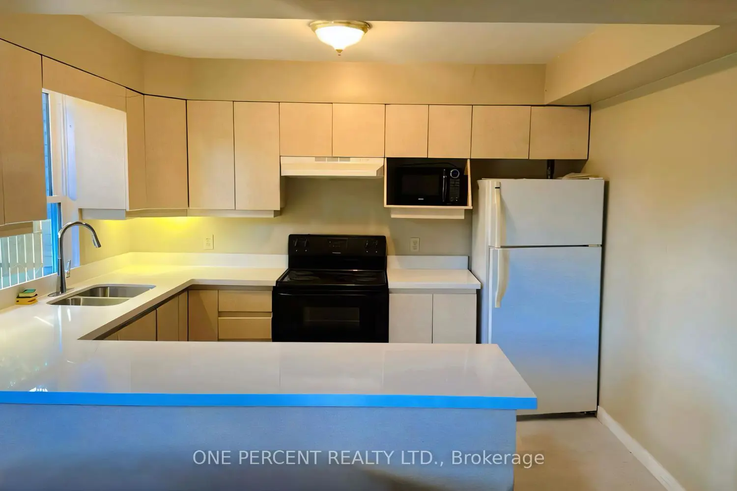 Additional image 4 of 873 William Street