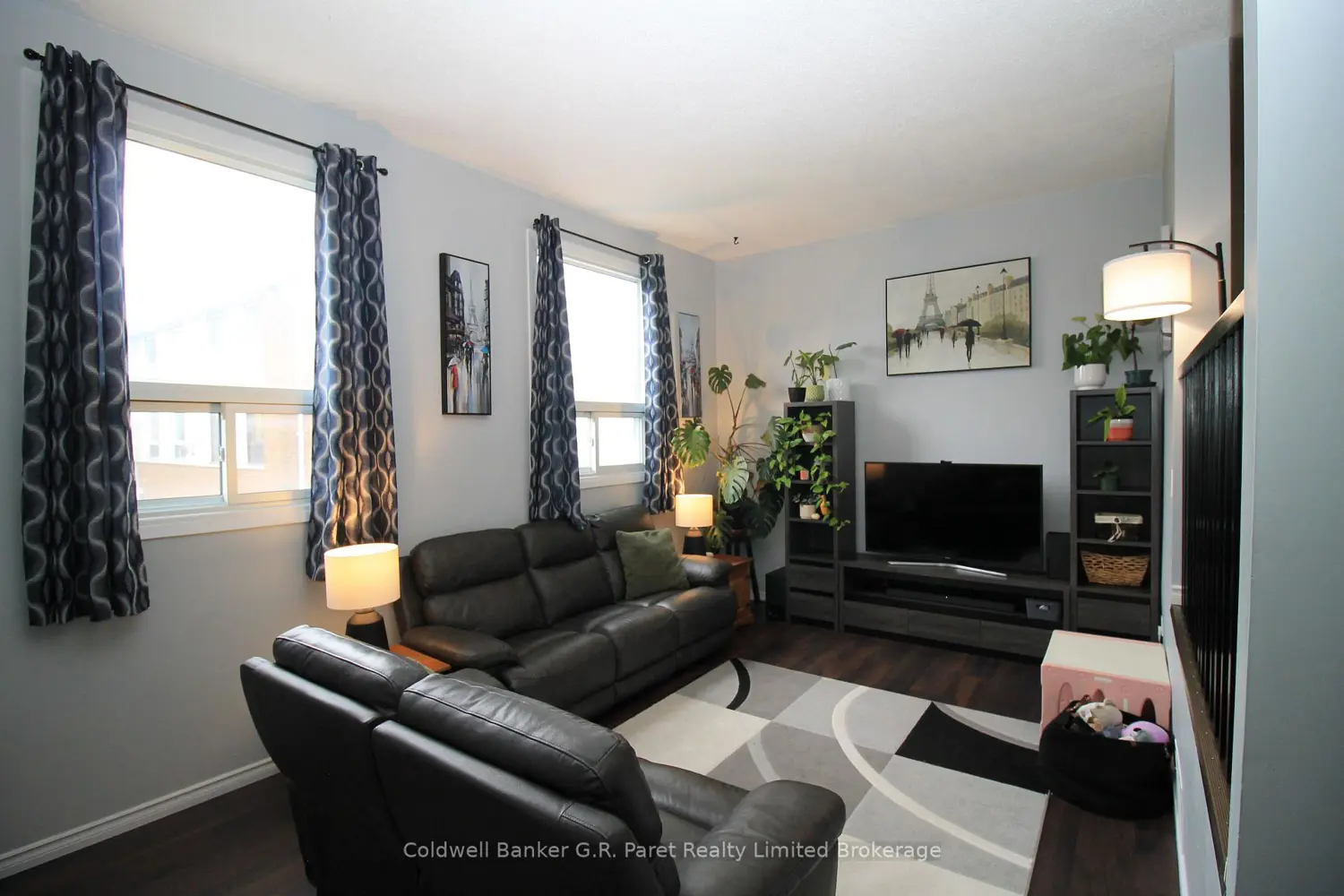 129 Concession Street 16