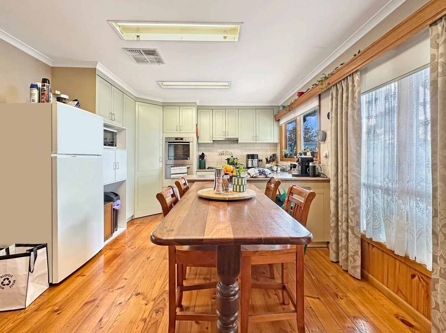 Additional image 3 of 35 Powlett Street, Carisbrook VIC 3464